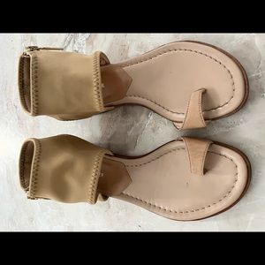 Donald Pliner Gladiator Sandals